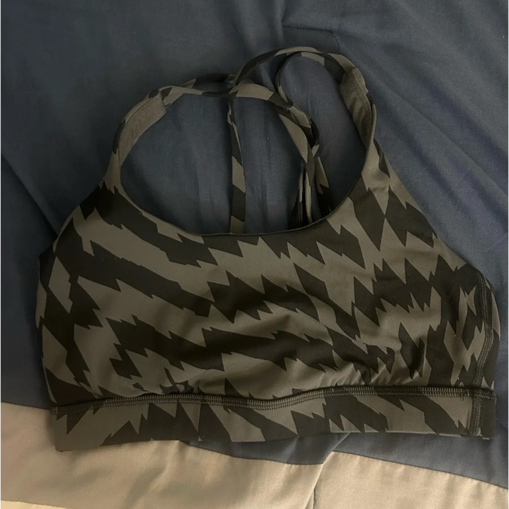 Lululemon Energy Bra Size 6